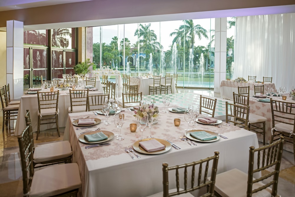 Indoor wedding