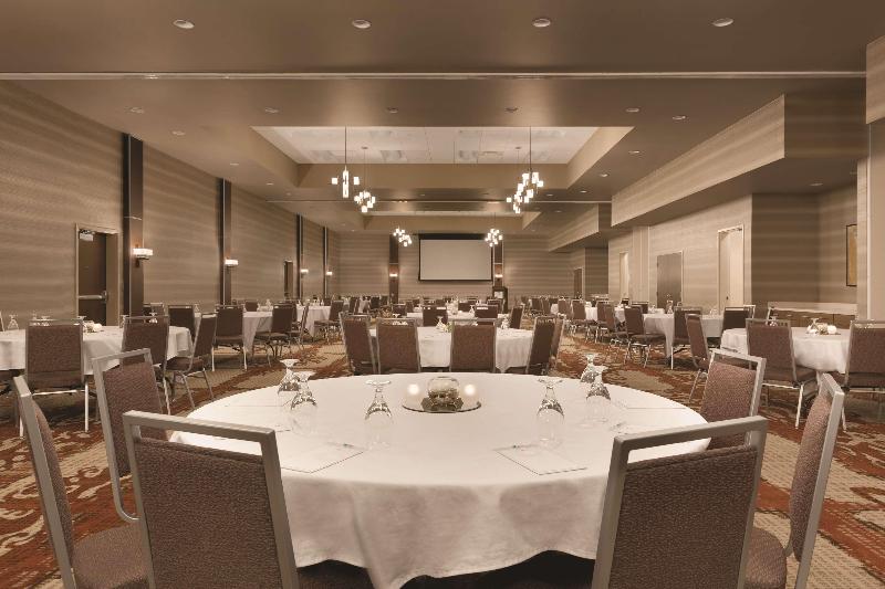 Embassy Suites by Hilton Akron Canton Airport - photo 123