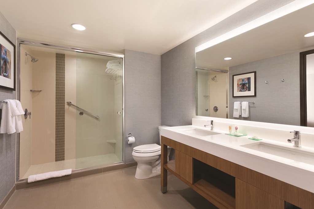 Hyatt Place Buffalo Amherst - photo 18