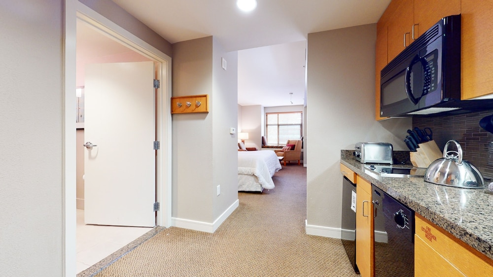 The Village at Mammoth Lakes - photo 19