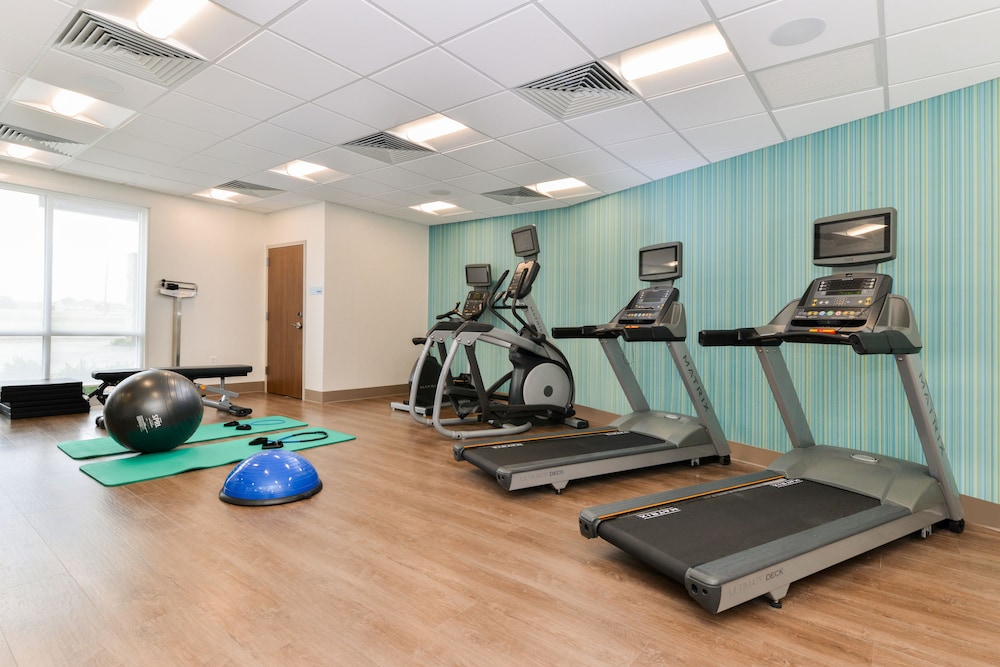 Holiday Inn Express & Suites Ogallala by IHG - photo 29