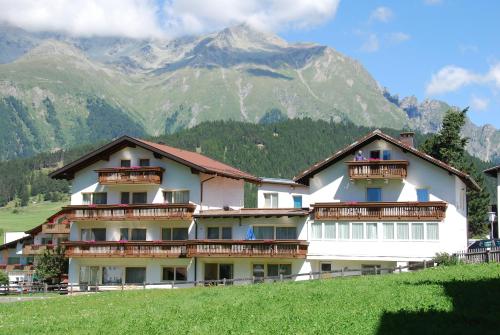Alpenpension Regina in Nauders, Austria