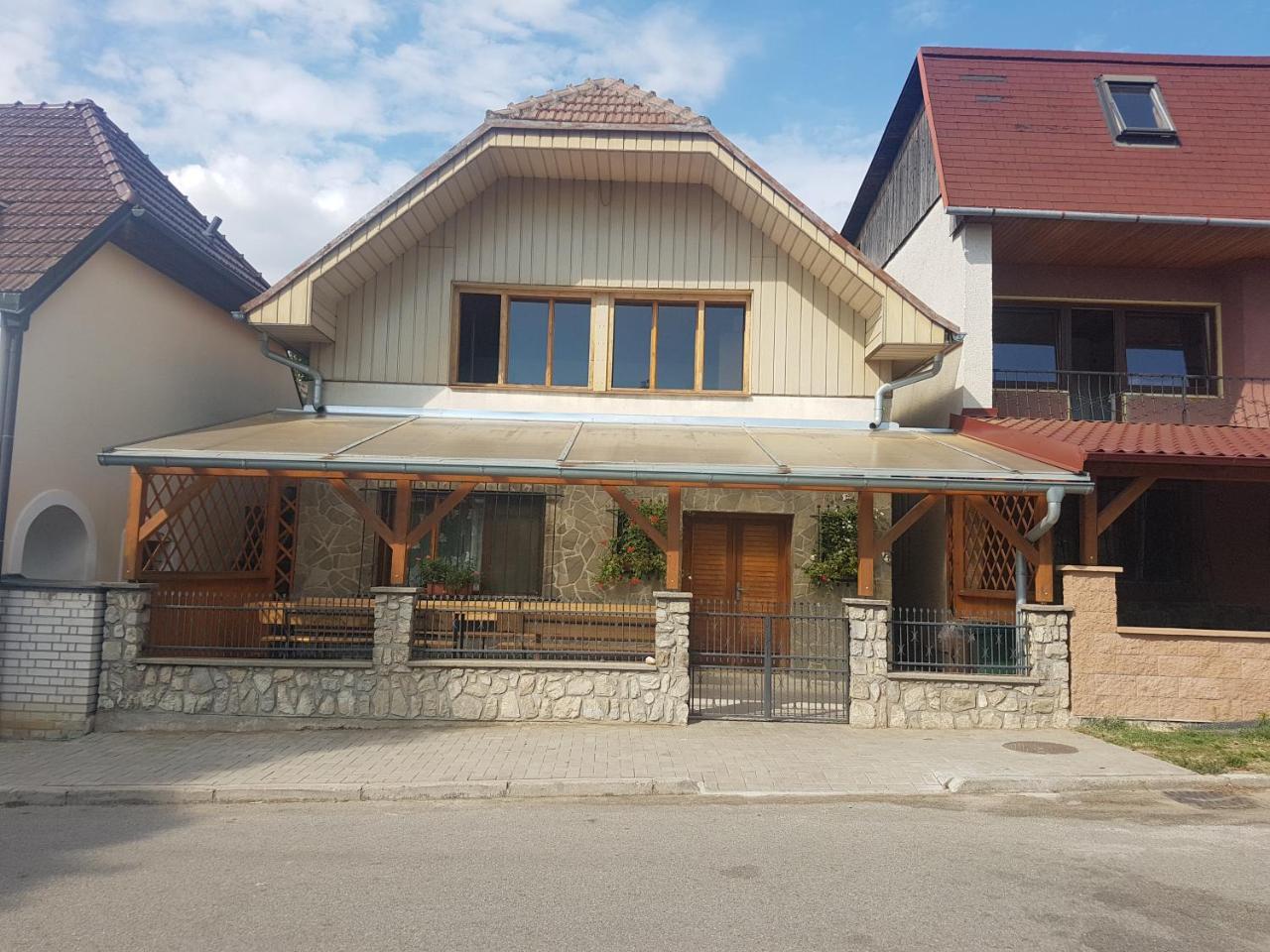 Sklep U Kunickych Apartman — hotel in Vracov