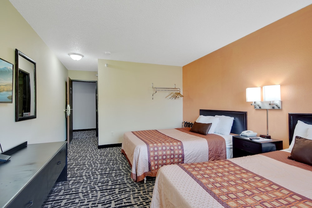 Americas Best Value Inn Finlayson - photo 11