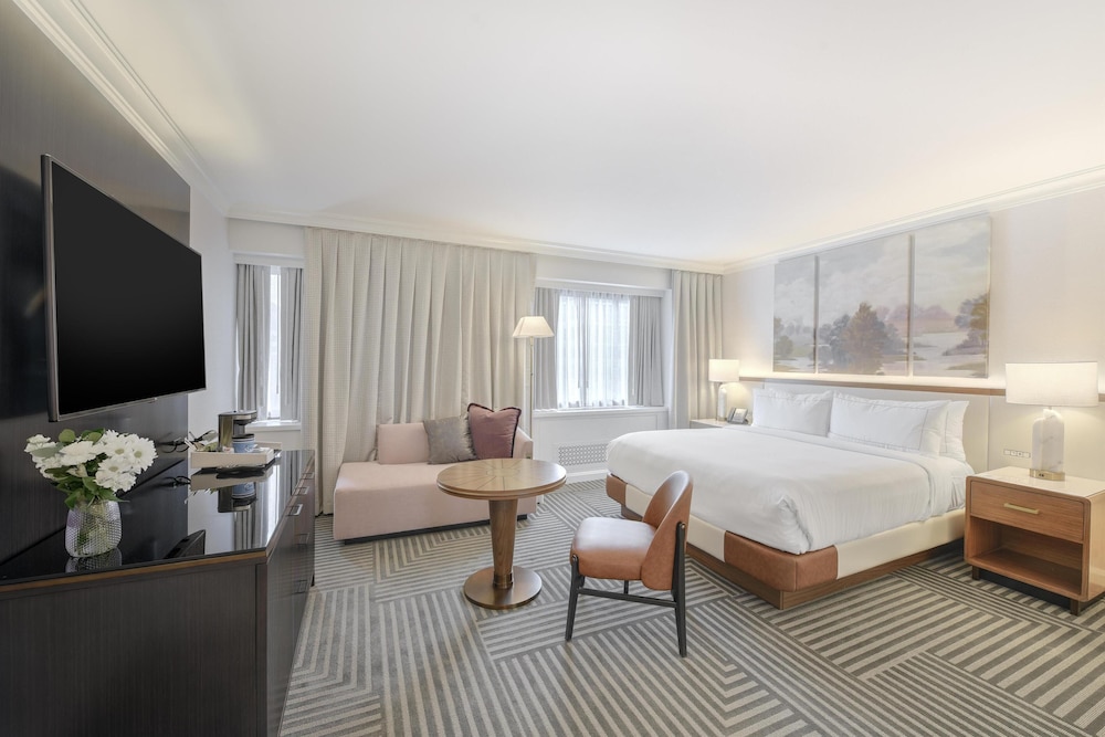 Capital Hilton - photo 83