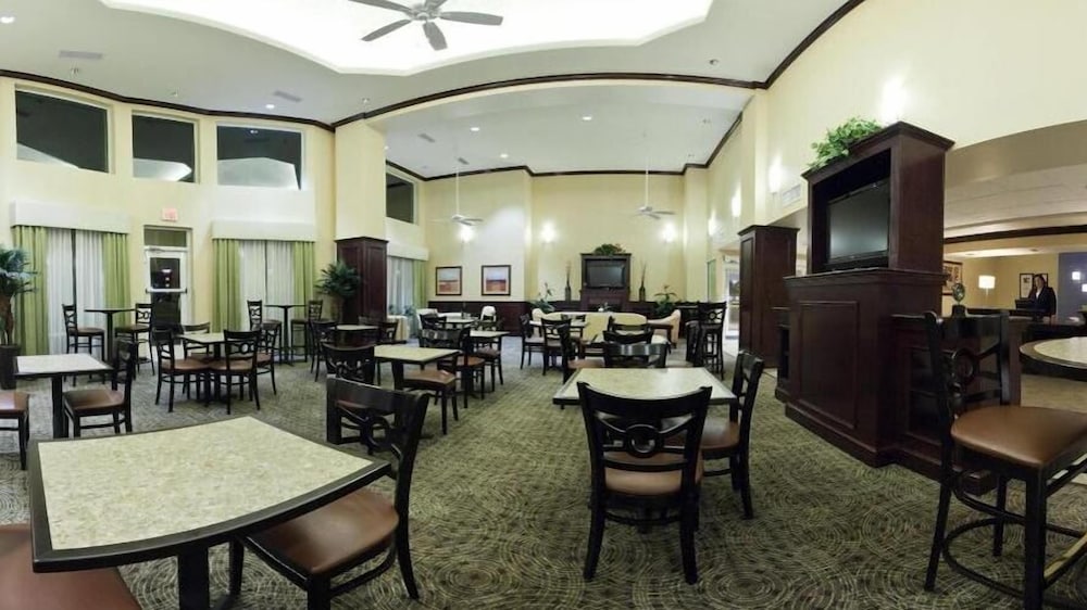 Holiday Inn Express & Suites Chaffee Jacksonville West by IHG - photo 23