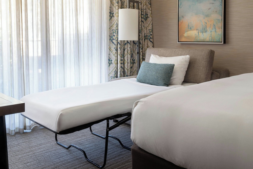Coronado Island Marriott Resort & Spa - photo 14