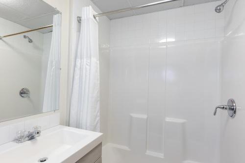 Kebek 3 Oceanside Motel - photo 19
