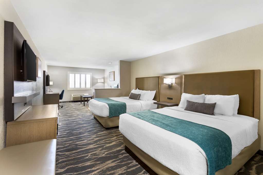 Best Western Plus Safford - photo 31