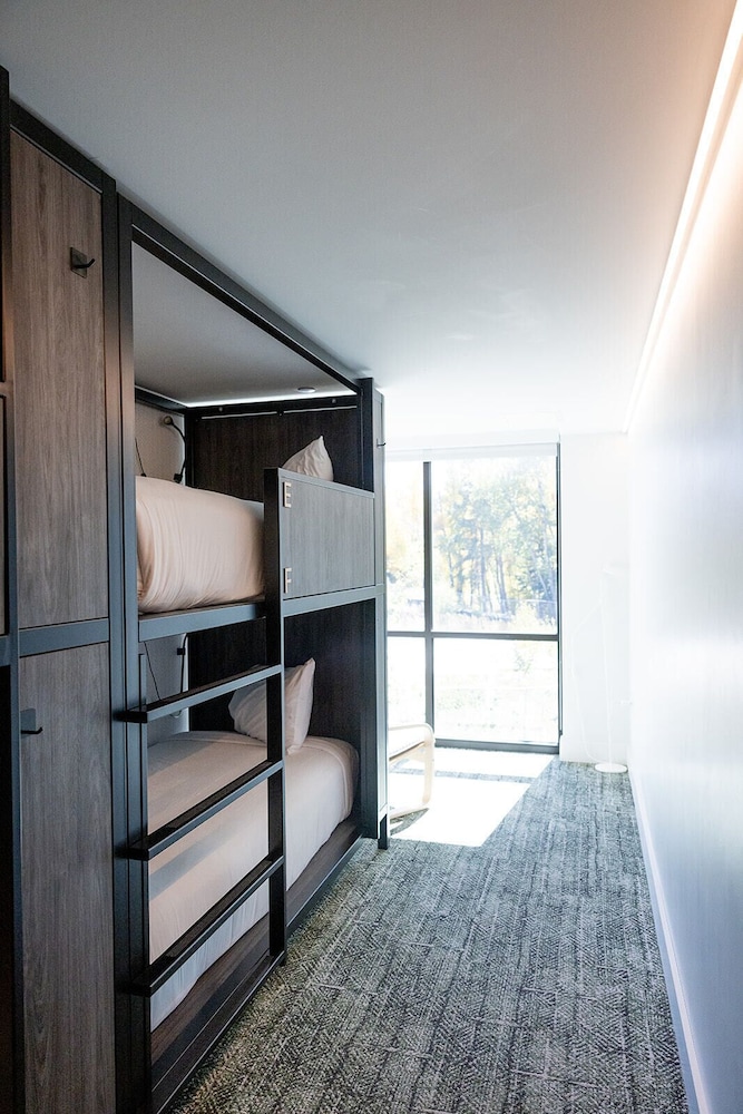 The Block Hotel & Commons - photo 33