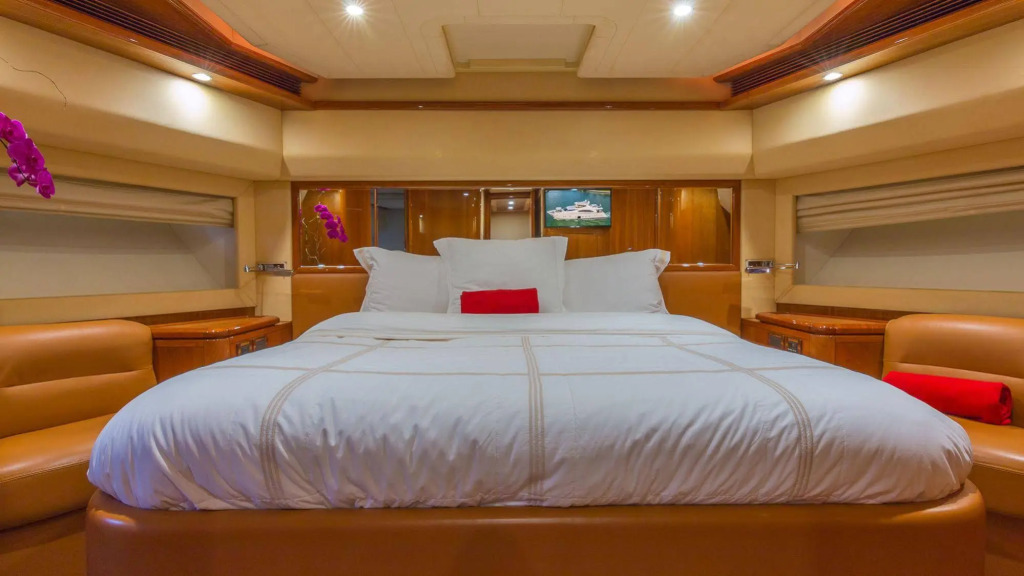Miami Beach Luxury Yacht Charters - photo 29