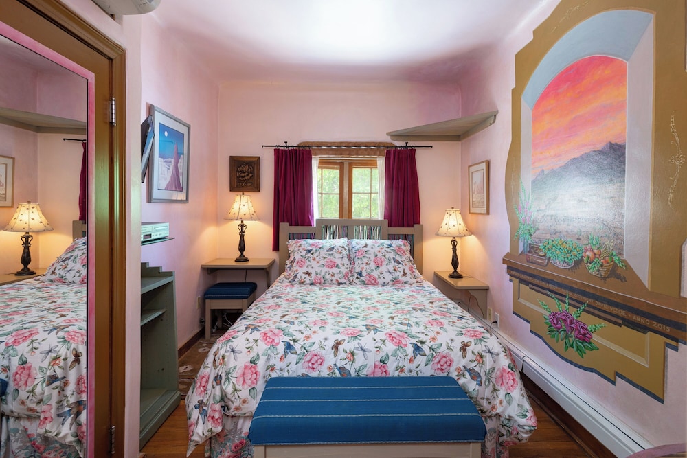 Inn on La Loma Plaza - photo 31
