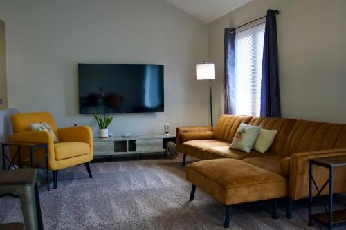 Cloud's Bnb The Signature Suite for cooks. — 4-Star Luxury Hotel in Elizabethtown, United States