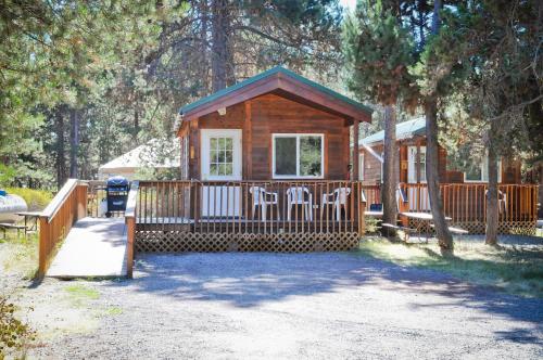 Bend Sunriver Camping Resort Studio Cabin 8 - last minute hotel in Sunriver
