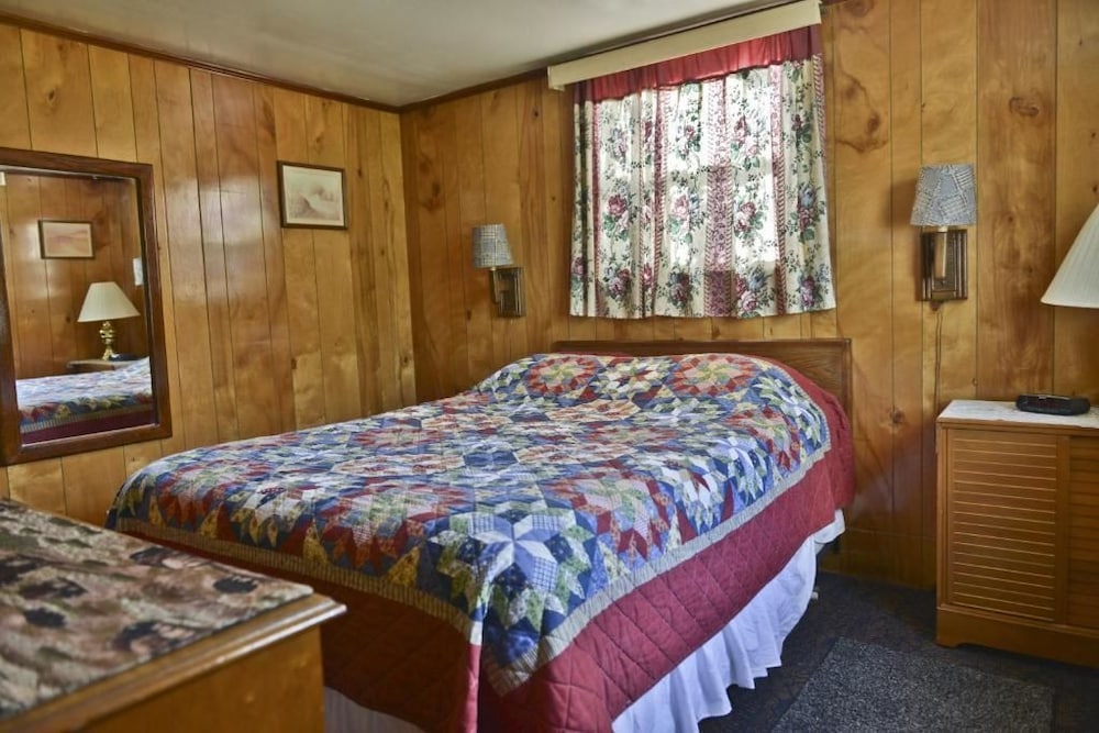 Lake Ida Beach Resort - photo 6