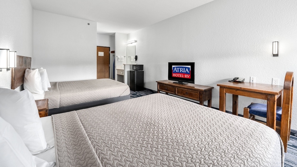 Atria Hotel and RV McGregor - photo 15