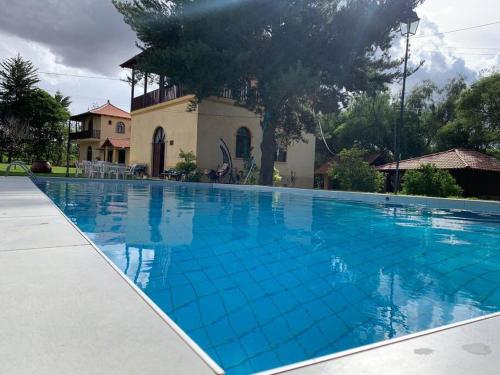 Espectacular y Cómoda Hacienda in Tarata, Bolivia