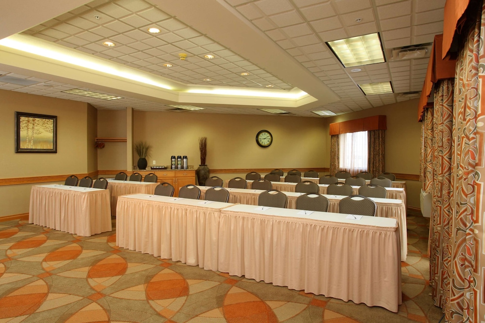 Hampton Inn Kalispell - photo 78