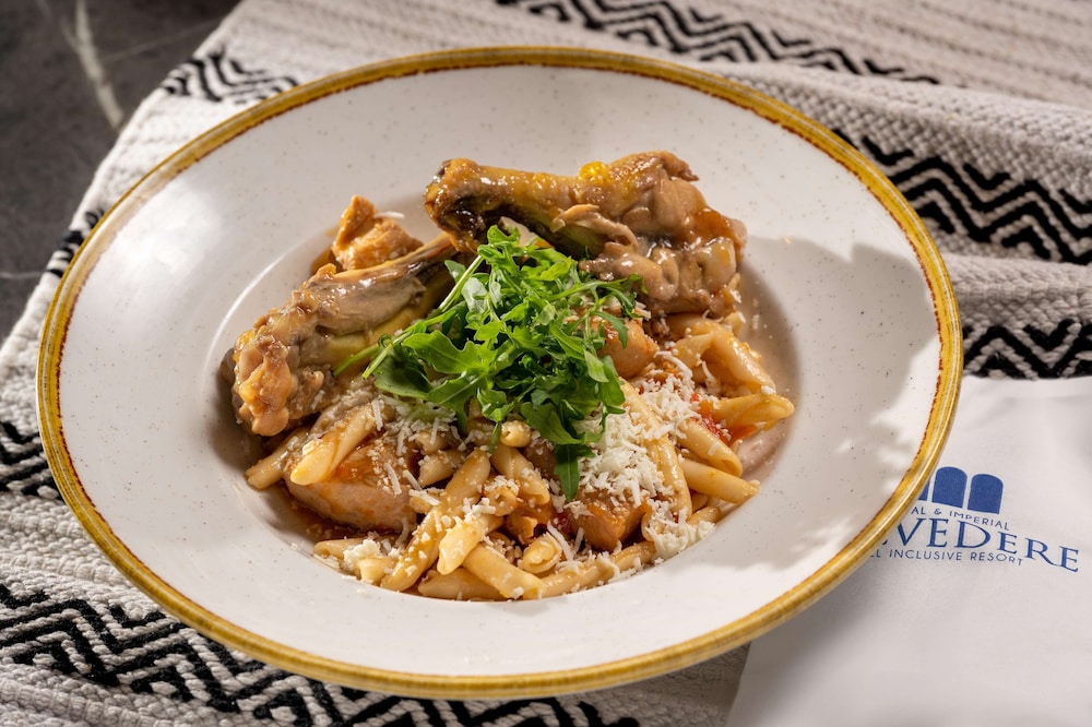 מזון ומשקאות