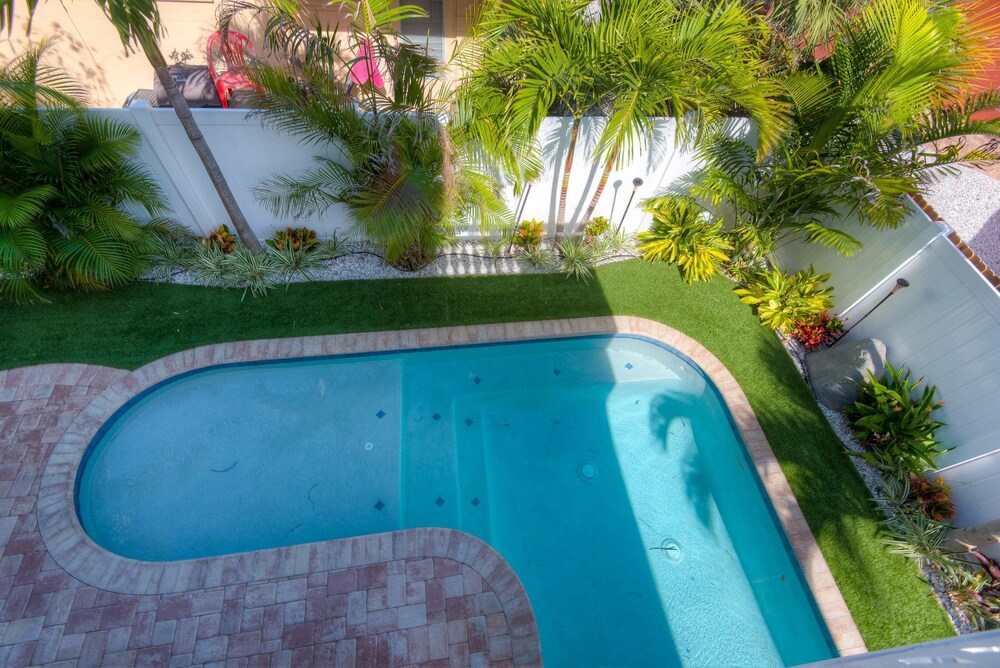 Pineapple Key - photo 18