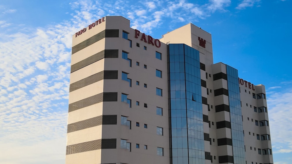 Faro Hotel — 4-Star Luxury Hotel in Atibaia, Brasil