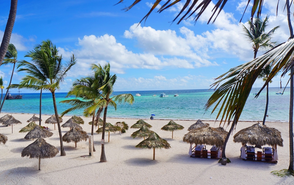 Los Corales Tropical Beach Resort & SPA in Punta Cana, Dominican Republic