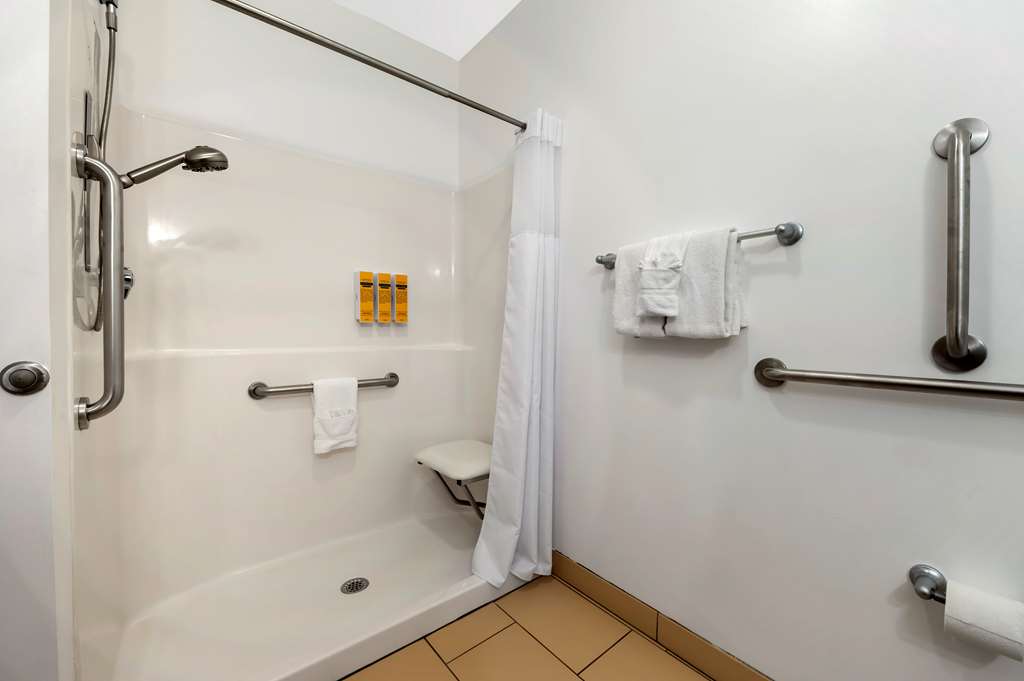 Best Western Plus Covered Bridge Inn - photo 24