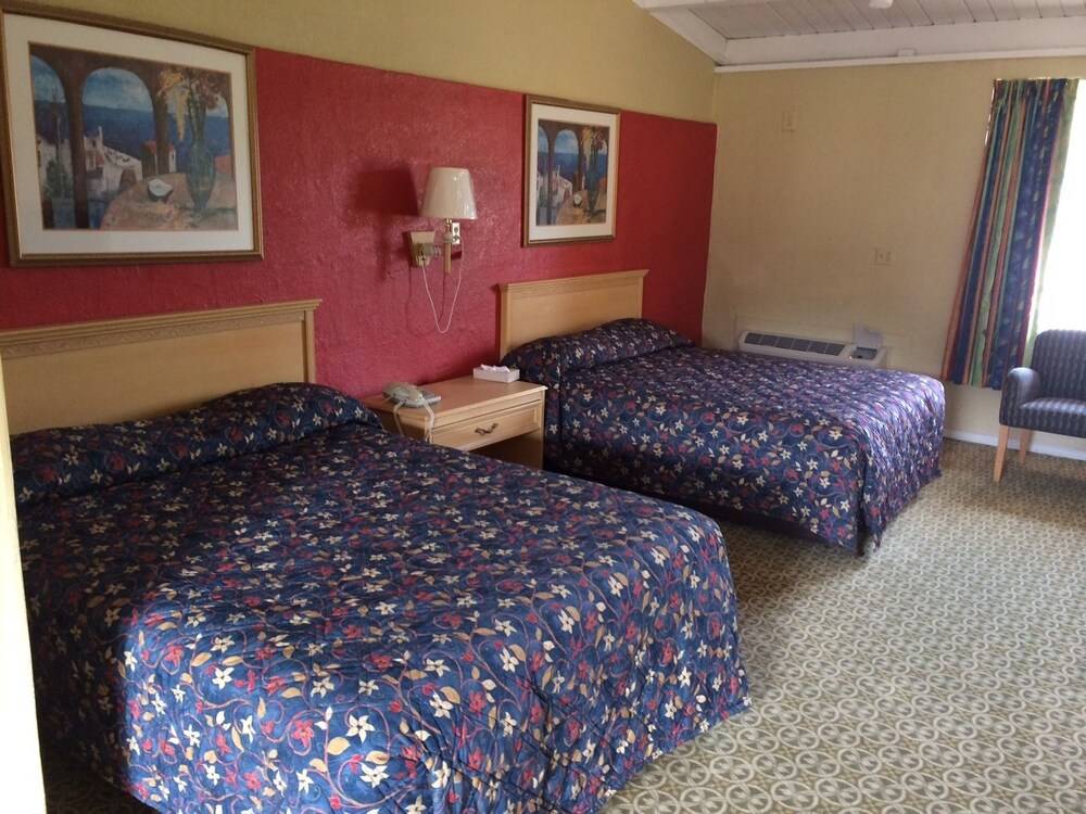 Host Inn - photo 3