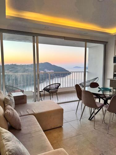 Apartamento Blue Acapulco Diamante — 4-Star Luxury Hotel in Acapulco De Juarez, Mexico