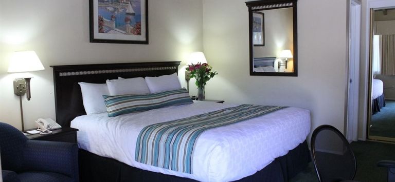 The Sandman Inn - photo 13