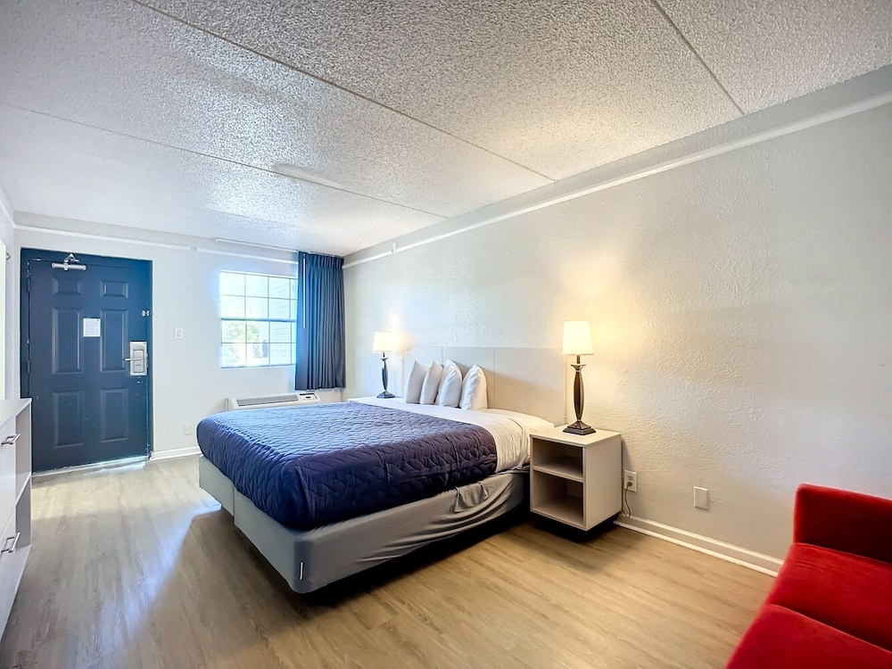 Stayable Suites Jacksonville - photo 26