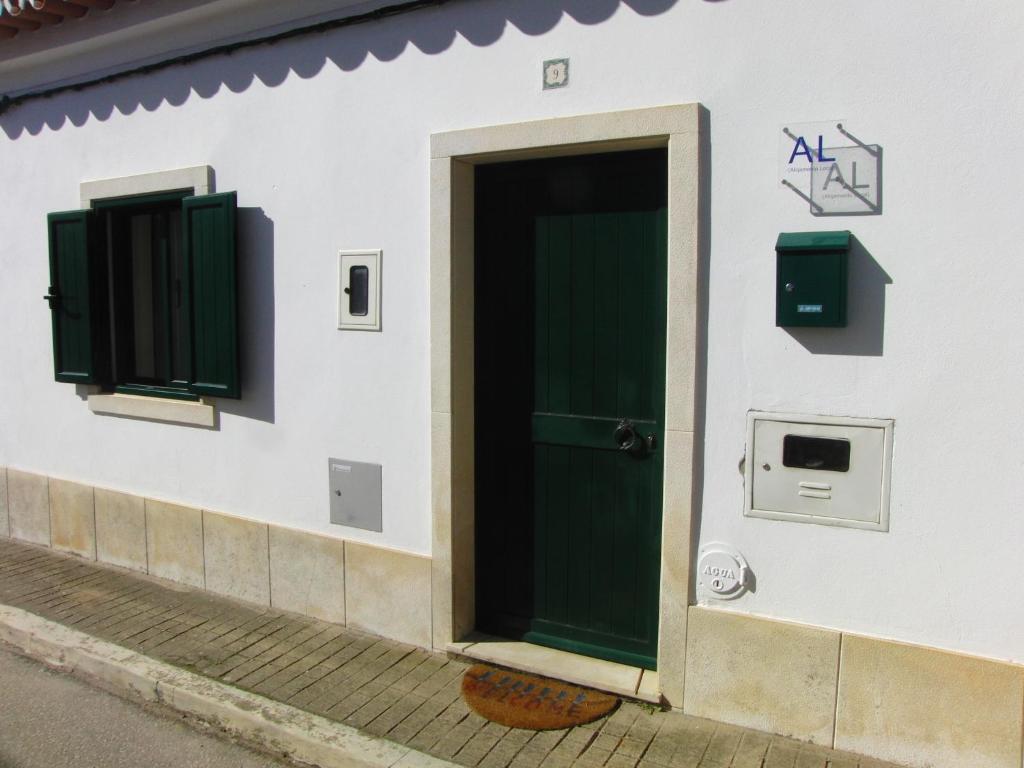 Casa Da Aldeia — 4-Star Luxury Hotel in Reguengos De Monsaraz, Portugal