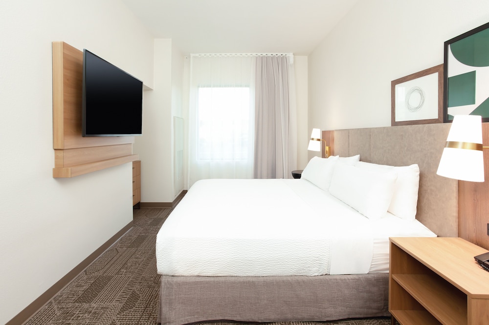 Staybridge Suites San Bernardino Loma Linda by IHG - photo 11