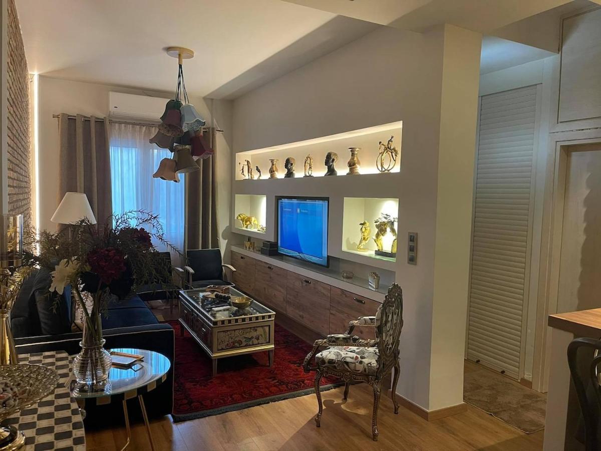 Brick House — 4-Star Luxury Hotel in Athens, Greece