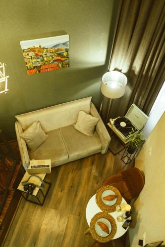Luxury Duplex Studios City Center