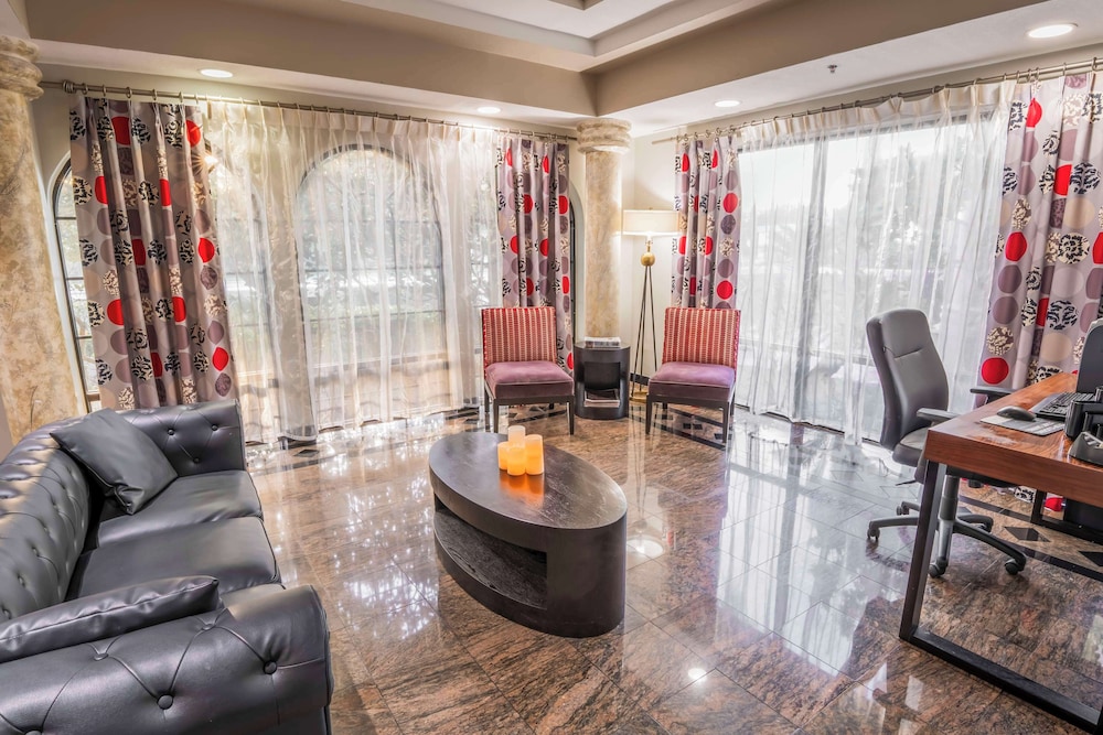 Hampton Inn St. Augustine US1 North - photo 2