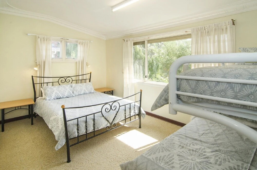 Jetty Jaunt Gem for Coastal Adventures — hotel in Geographe