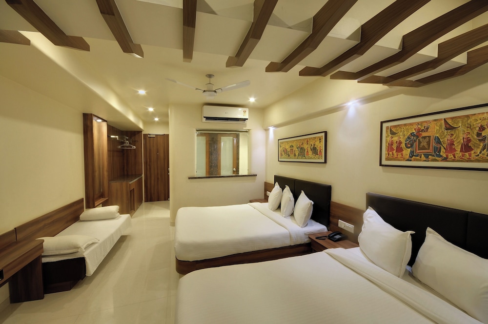 Shreeji Vatika - last minute hotel in Surat