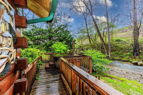 Creekside Hideaway - last minute hotel in Bryson City
