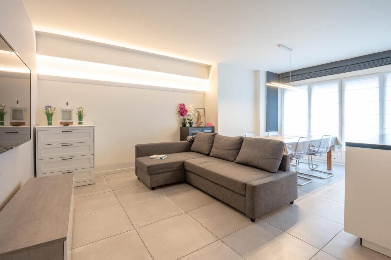 Amazing apartment for 8 with parking space — 4-Star Luxury Hotel in Ostend, Belgium