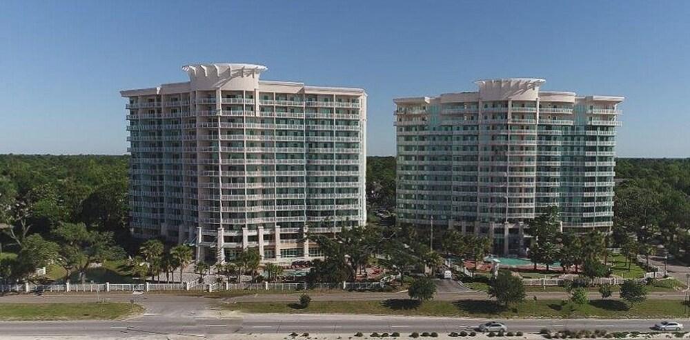 Legacy Towers Legacy I 1206 in Gulfport, United States