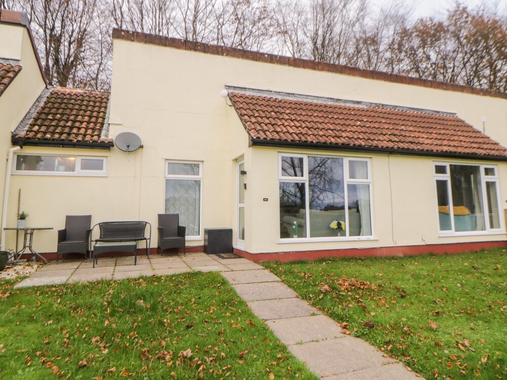 Manorcombe 40 — 4-Star Luxury Hotel in Callington, United Kingdom
