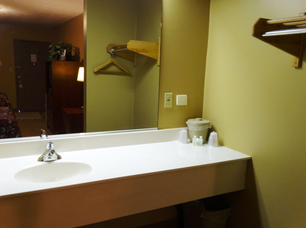 Pine View Resort - photo 16
