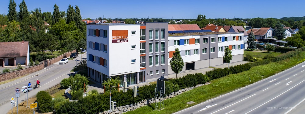 Feckl's Apart Hotel — 4-Star Luxury Hotel in Ehningen, Germany