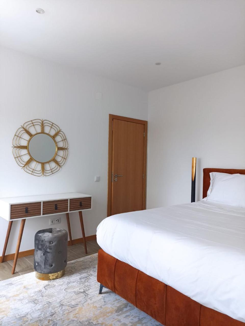 Family Apartament Ii — 4-Star Luxury Hotel in Coimbra, Portugal