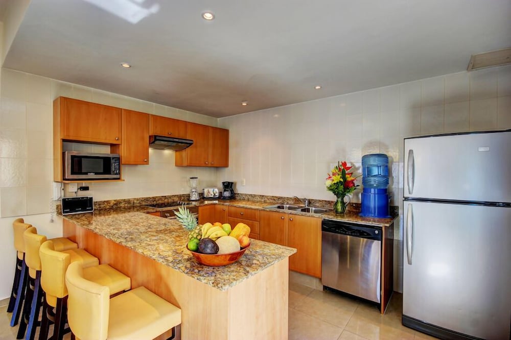 Riviera Maya Suites