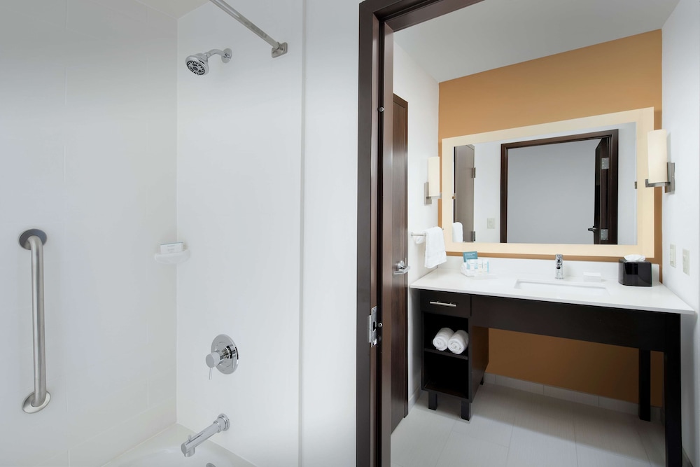 Homewood Suites by Hilton Kansas City Speedway - photo 19