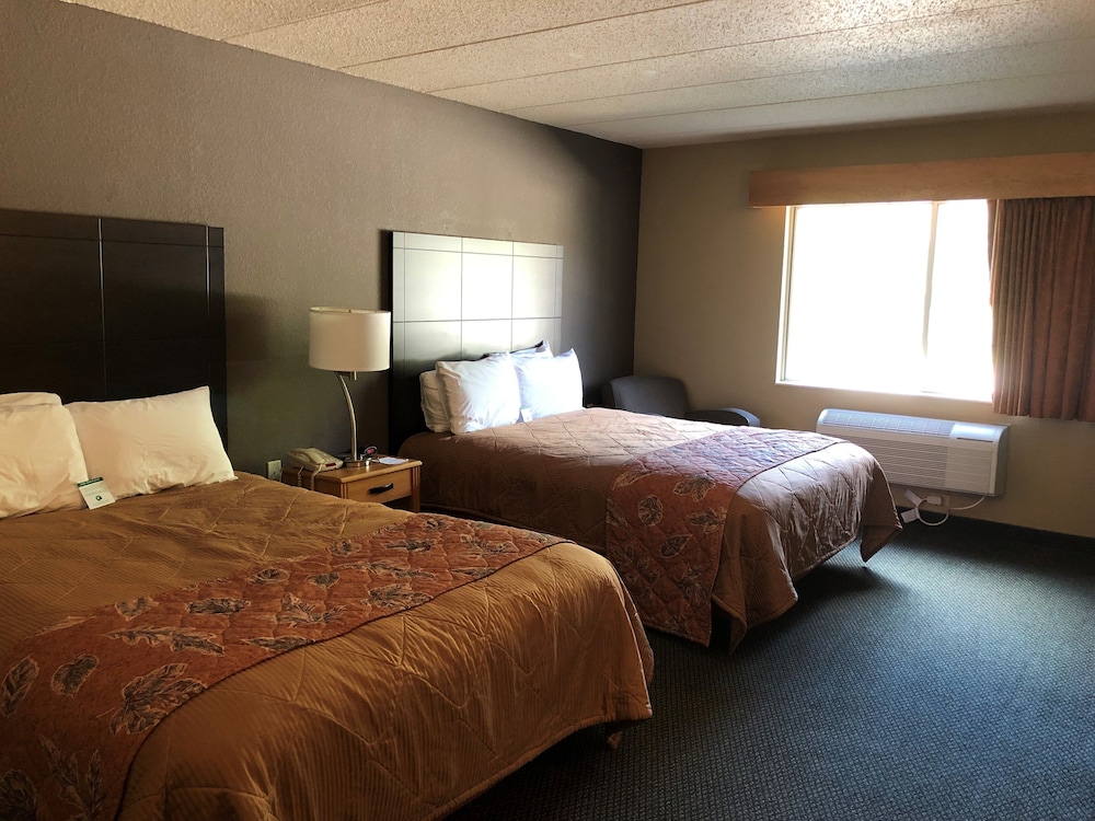 Boarders Inn & Suites by Cobblestone Hotels Fayette - photo 15