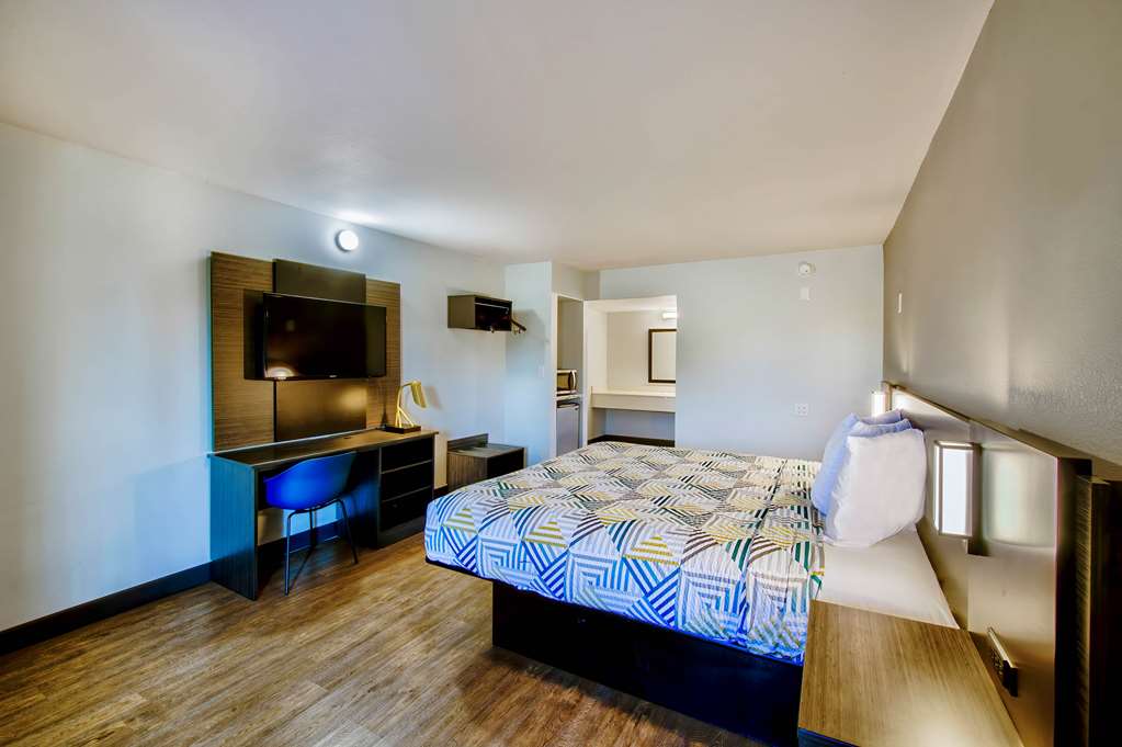 Motel 6 Fort Worth TX White Settlement - photo 8