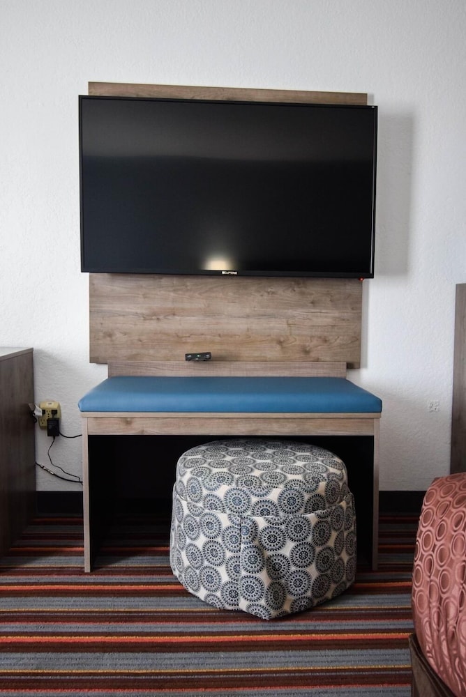 Quality Inn & Suites Sulphur Springs - photo 24
